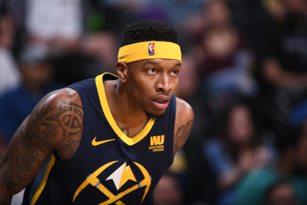 掘金横扫上海队，乔治高光表现