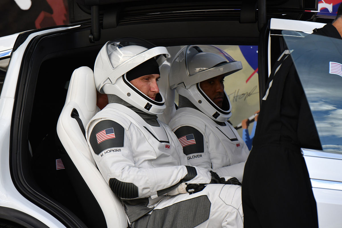 索伯车队轻取威廉姆斯,诺里斯惊艳四座 索伯车队轻取威廉姆斯,诺里斯惊艳四座