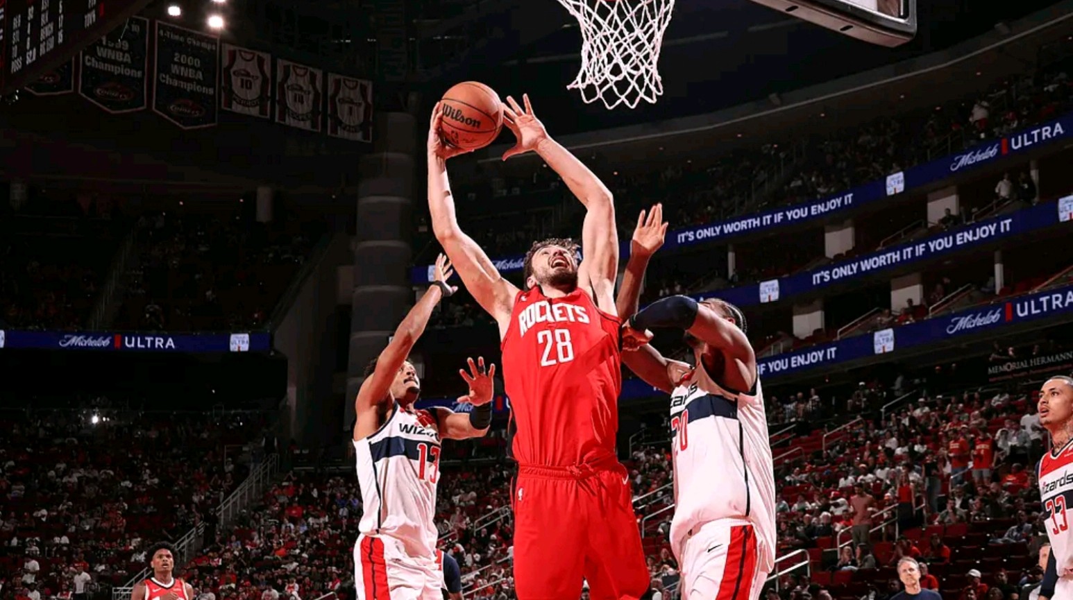 火箭翻盘爵士,约基奇关键制胜 火箭翻盘爵士,约基奇关键制胜