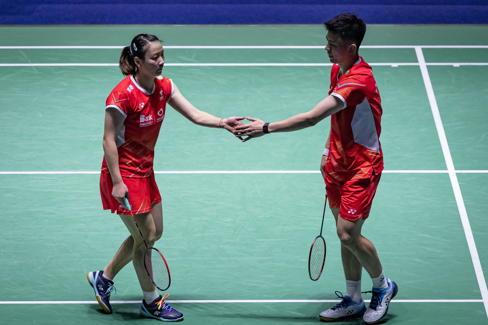 法国队横扫印尼队,郑思维统治全场 法国队横扫印尼队,郑思维统治全场