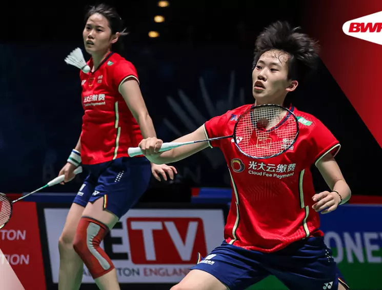 泰国队力克马来西亚队,黄鸭组合统治全场 泰国队力克马来西亚队,黄鸭组合统治全场