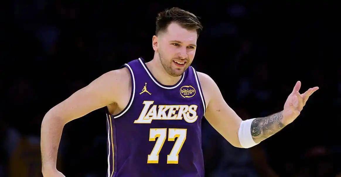 北京队碾压广州队,东契奇带队取胜 北京队碾压广州队,东契奇带队取胜