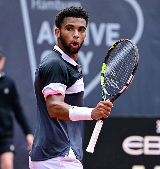 联合杯险胜戴维斯杯，西西帕斯状态火热