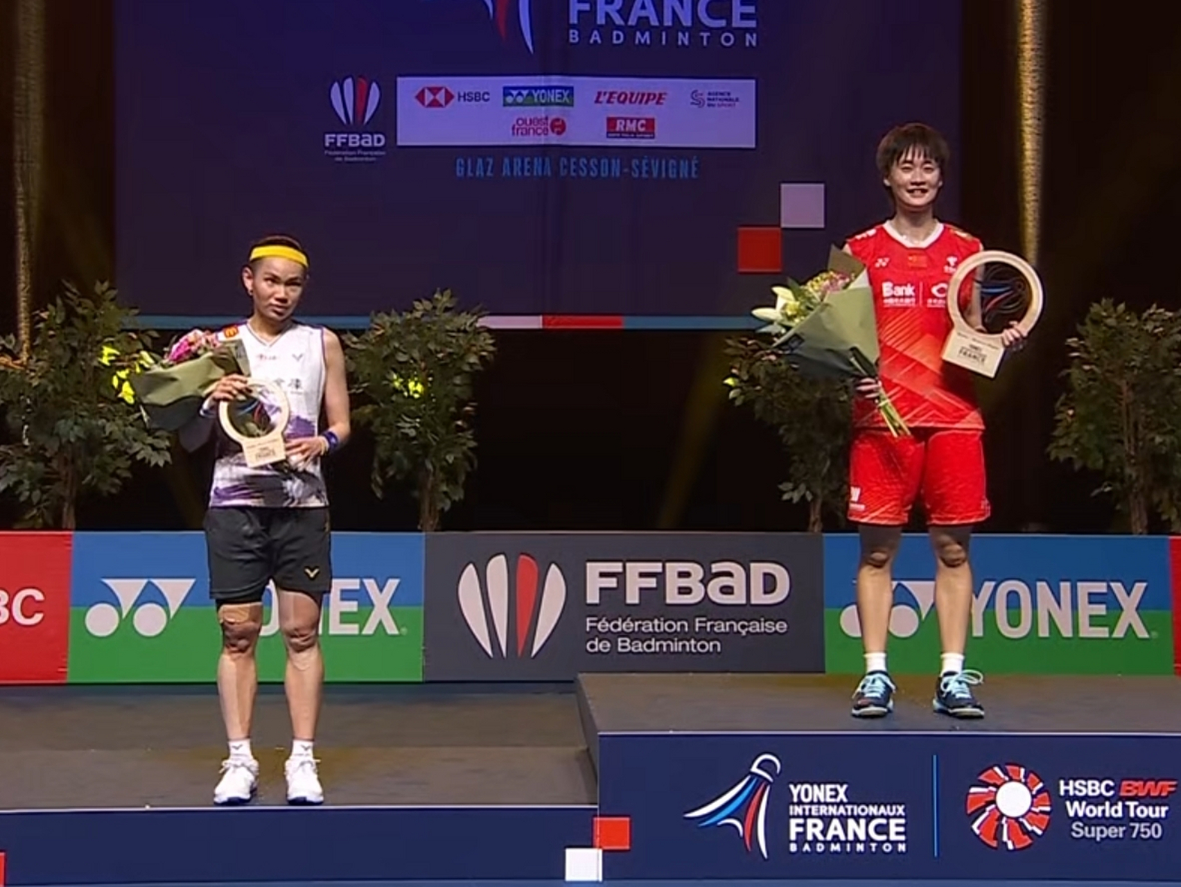 印尼羽毛球队完胜泰国羽毛球队，戴资颖统治全场