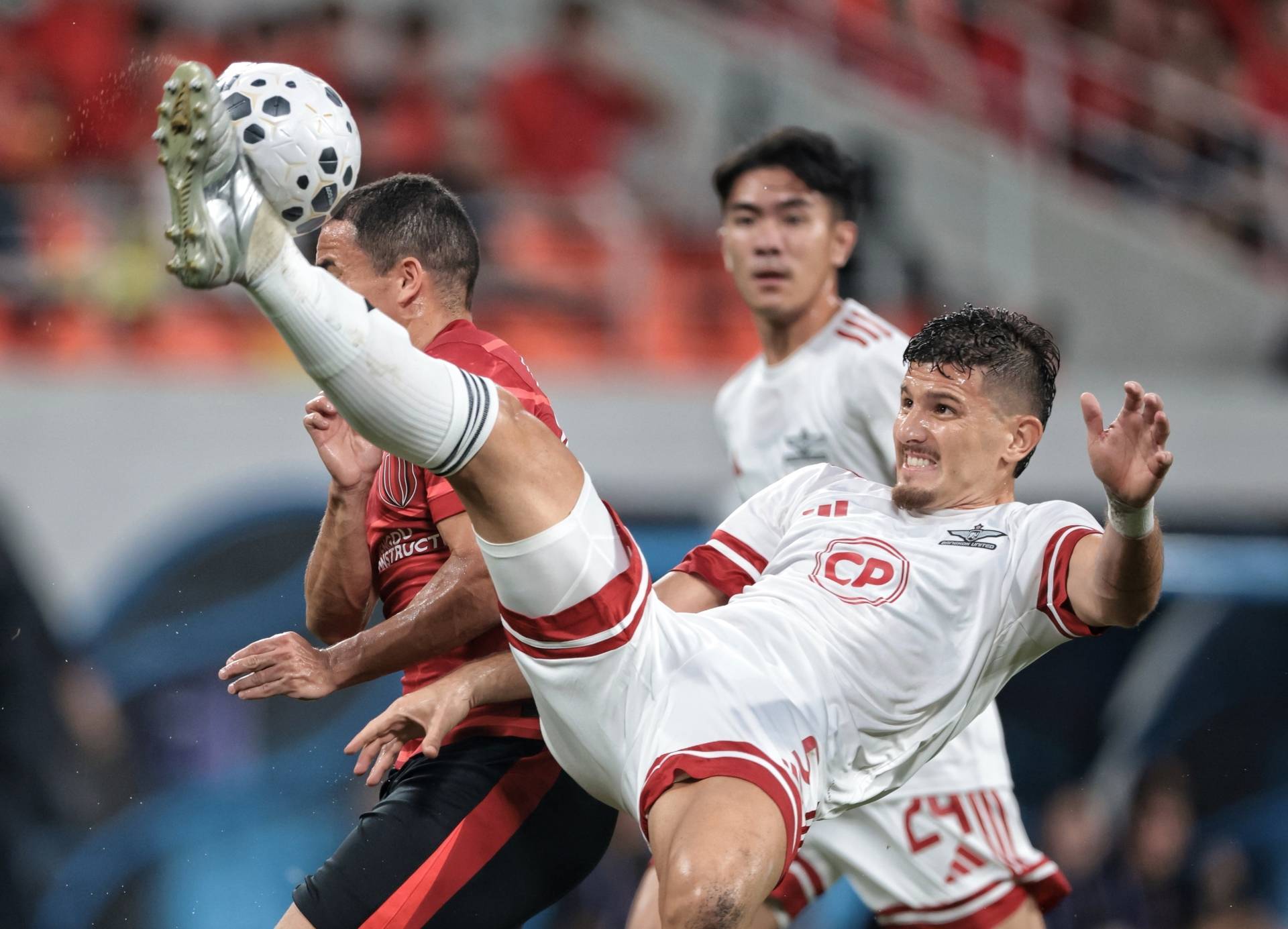 曼城迎来艰难挑战，期待客场战果圆满