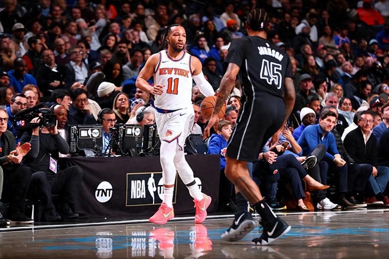 篮网逆转吉林队，布伦森点燃赛场