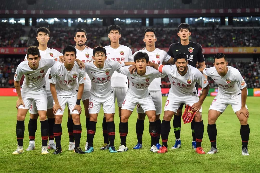 上港攻破对手门将，终结对方先开局