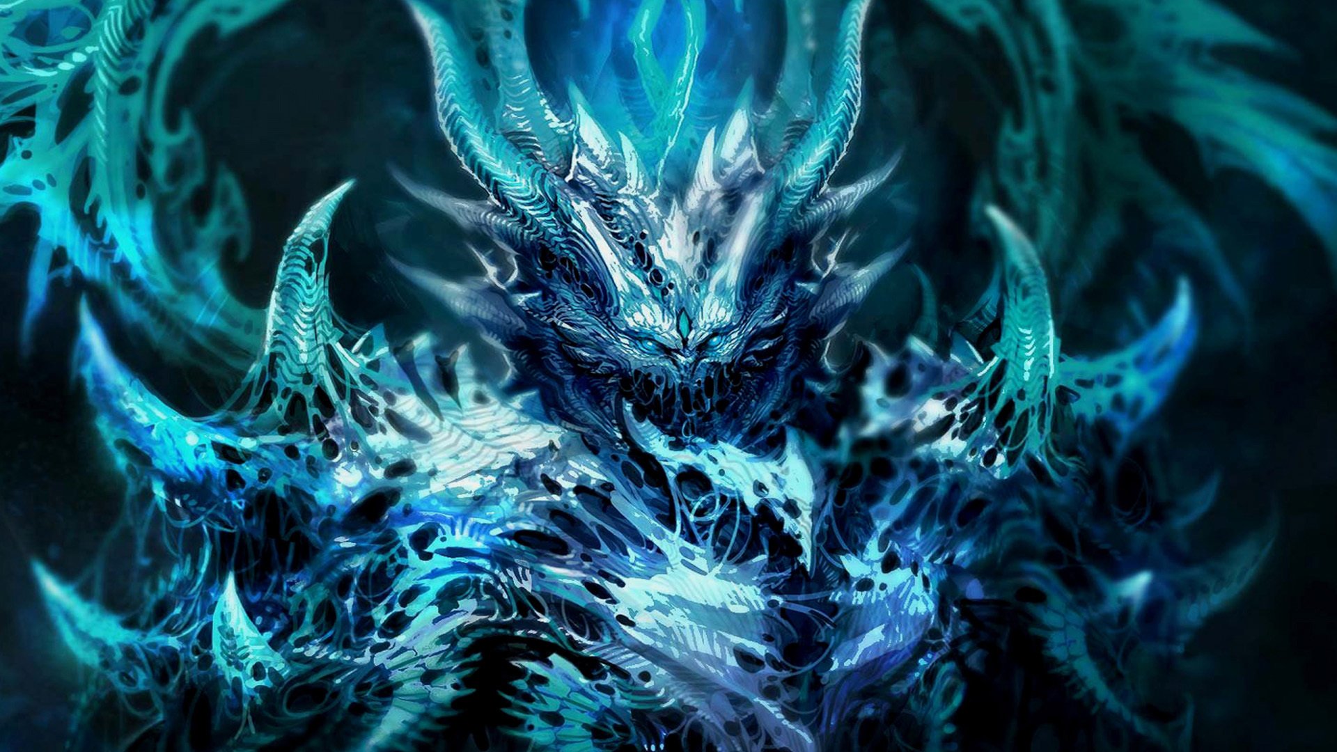 赛道与绿茵，洪都拉斯争冠战如何定义F1年度焦点